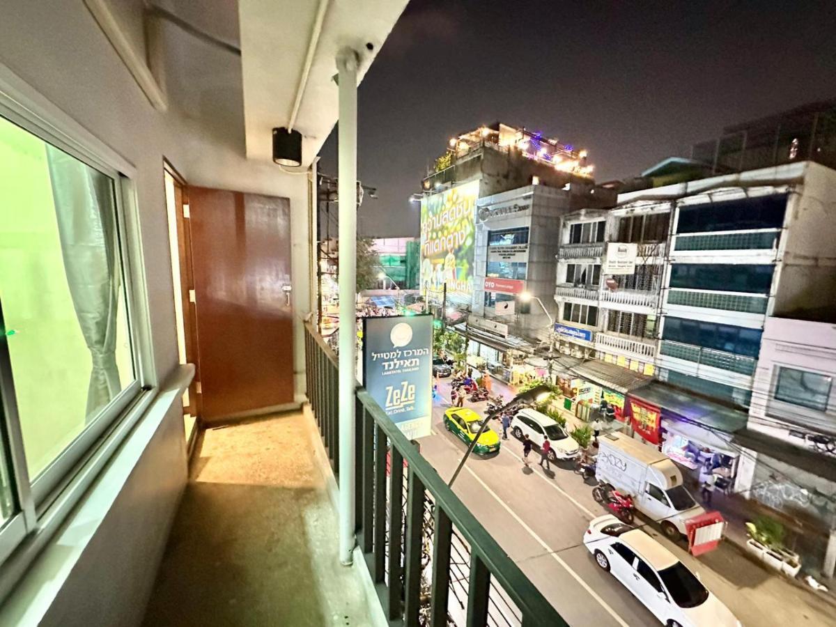 Baan At Khaosan Hostel Bangkok Exterior foto